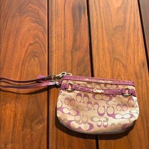 MINT CONDITION coach small purse